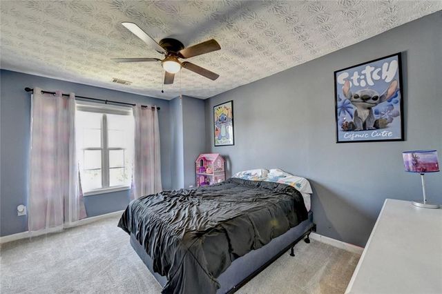 290 Lake Valley Drive SW, Loganville, GA 30052