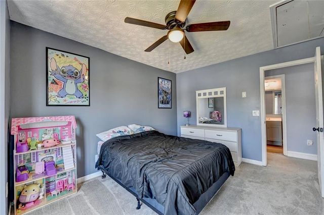 290 Lake Valley Drive SW, Loganville, GA 30052