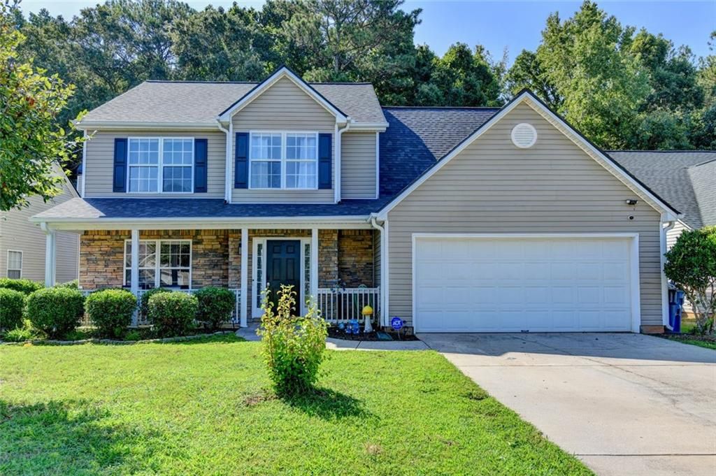 290 Lake Valley Drive SW, Loganville, GA 30052