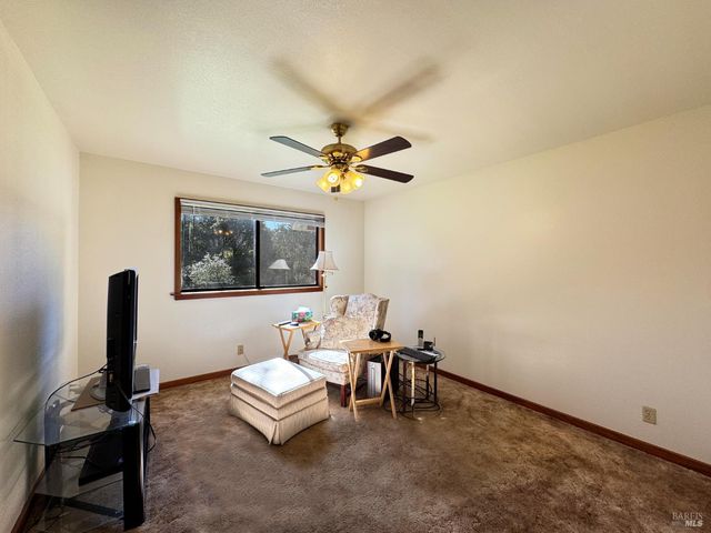 1800-1810 Boonville Rd, Ukiah, CA 95482