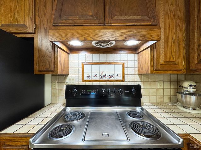 1800-1810 Boonville Rd, Ukiah, CA 95482