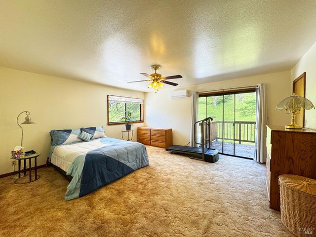 1800-1810 Boonville Rd, Ukiah, CA 95482