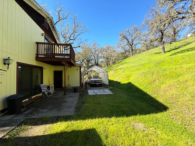 1800-1810 Boonville Rd, Ukiah, CA 95482