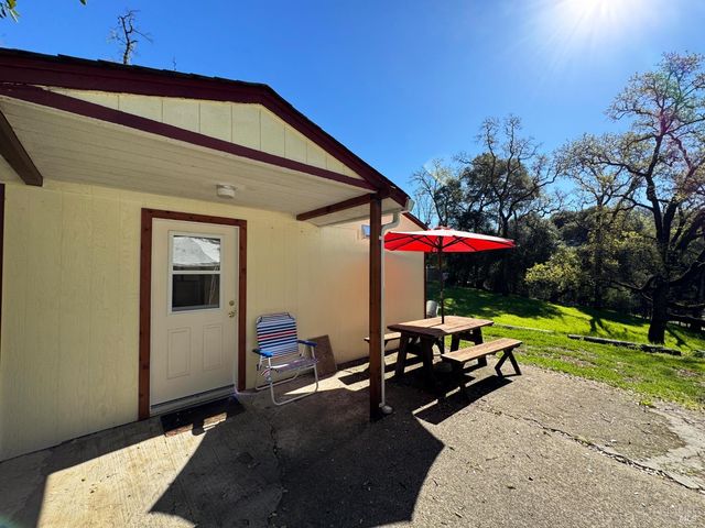 1800-1810 Boonville Rd, Ukiah, CA 95482