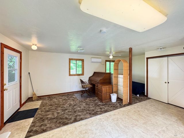 1800-1810 Boonville Rd, Ukiah, CA 95482