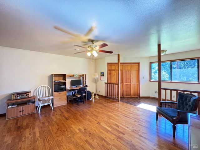 1800-1810 Boonville Rd, Ukiah, CA 95482