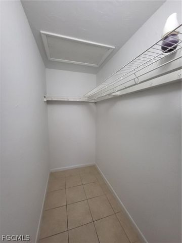 1727 SE 15th PL 3, Cape Coral, FL 33990