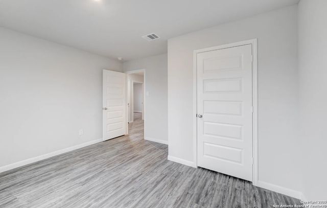 712 Mariposa Circle, Kenedy, TX 78119