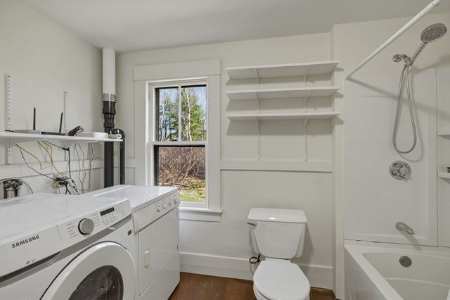 274 Sunderland Rd, Amherst, MA 01002