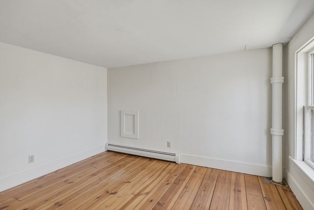 274 Sunderland Rd, Amherst, MA 01002