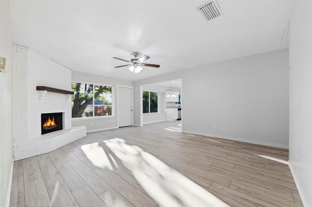 2742 E Pepperidge Drive, Lancaster, TX 75134