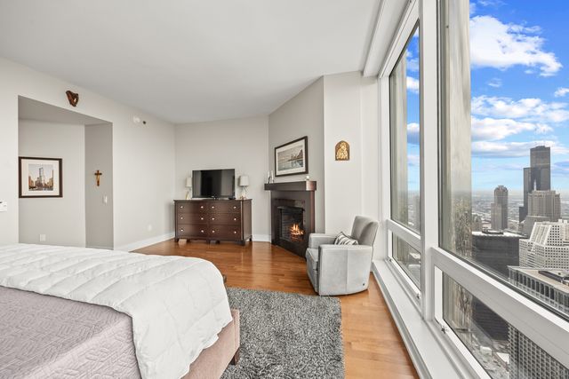 401 N Wabash Avenue 74D, Chicago, IL 60611