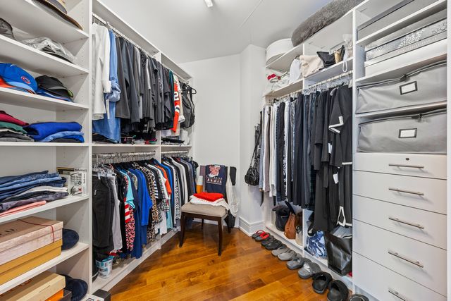 401 N Wabash Avenue 74D, Chicago, IL 60611