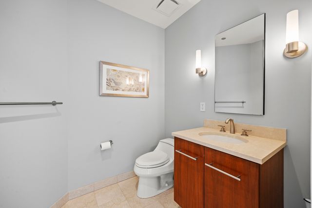401 N Wabash Avenue 74D, Chicago, IL 60611