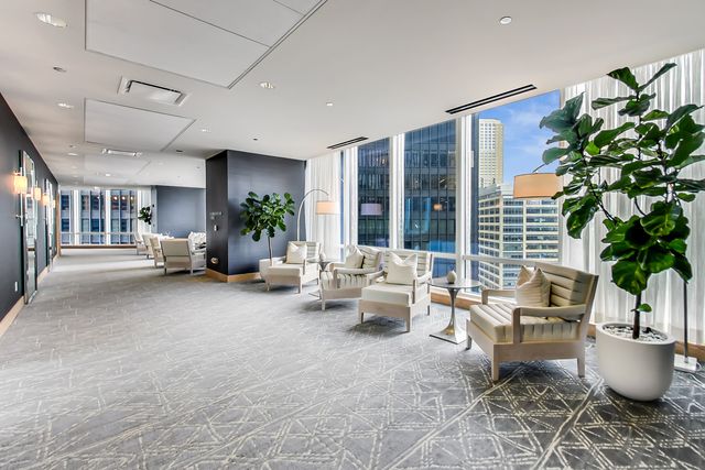 401 N Wabash Avenue 74D, Chicago, IL 60611