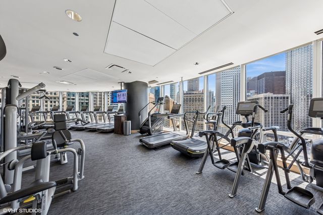 401 N Wabash Avenue 74D, Chicago, IL 60611