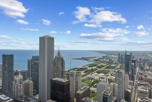 401 N Wabash Avenue 74D, Chicago, IL 60611