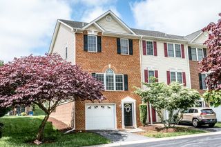 2890 CRYSTAL SPRING LN, Rockingham, VA 22801