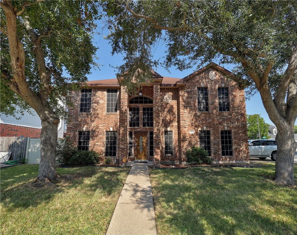 7401 Lake Livingston, Corpus Christi, TX 78413 — exterior