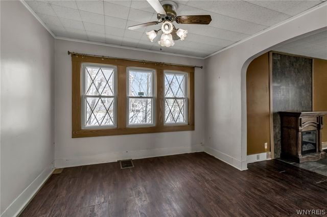 188 Cayuga Road, Cheektowaga, NY 14225