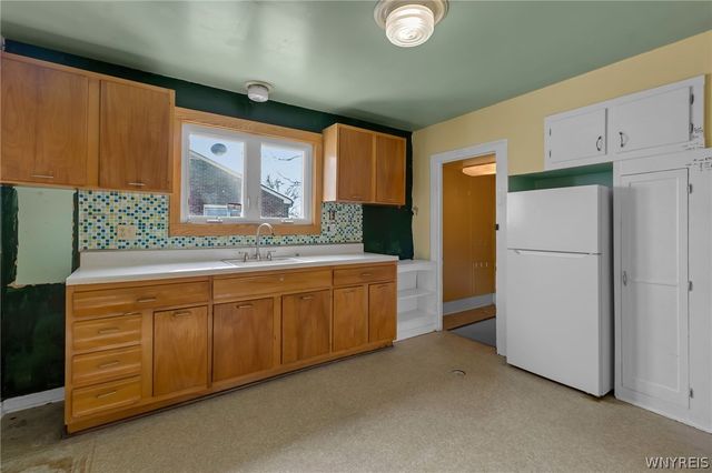 188 Cayuga Road, Cheektowaga, NY 14225