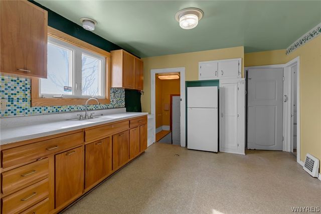 188 Cayuga Road, Cheektowaga, NY 14225