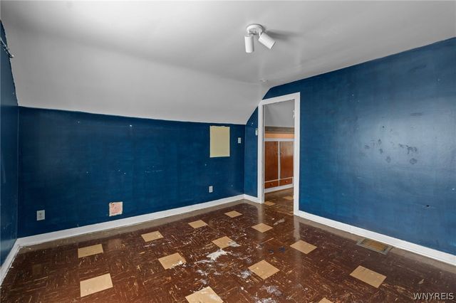 188 Cayuga Road, Cheektowaga, NY 14225