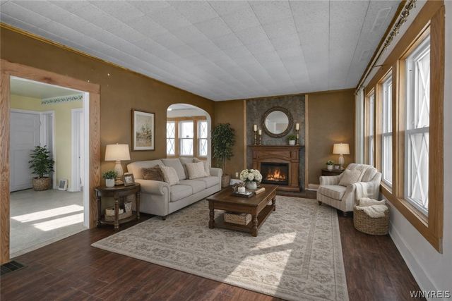 188 Cayuga Road, Cheektowaga, NY 14225