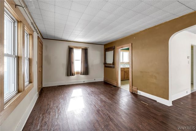 188 Cayuga Road, Cheektowaga, NY 14225