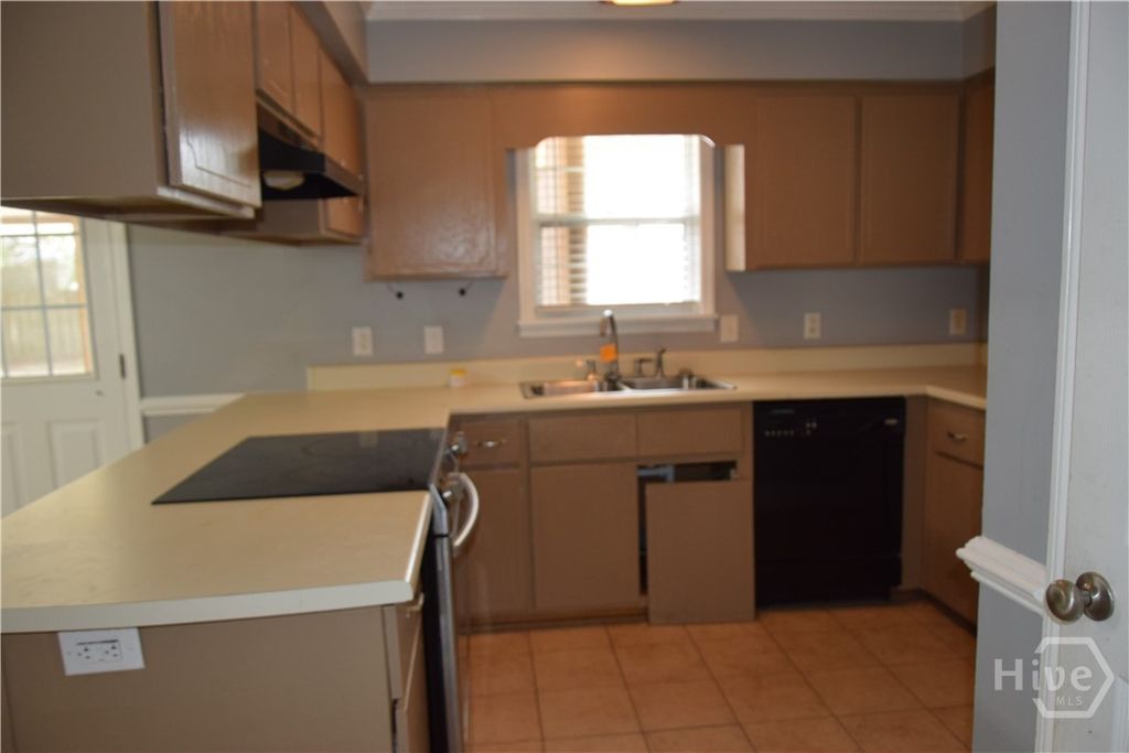 Image 13 of property listing at 7 Oak Ridge Circle, Rincon, GA 31326