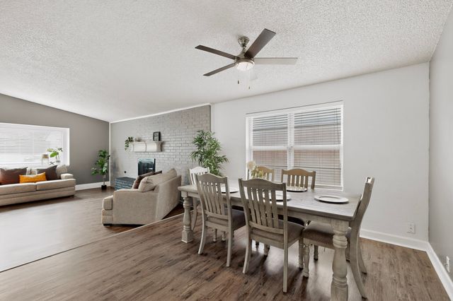 718 Matthews Court, Arlington, TX 76012