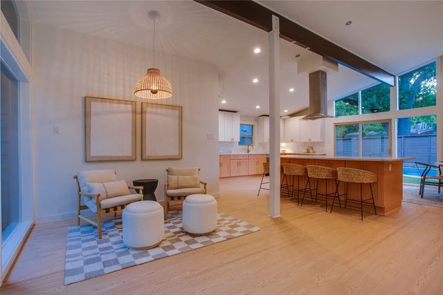 918 Glen Oaks Boulevard, Dallas, TX 75232