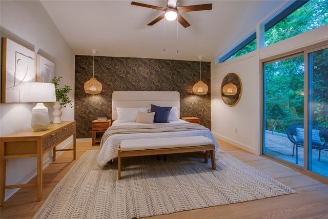 918 Glen Oaks Boulevard, Dallas, TX 75232