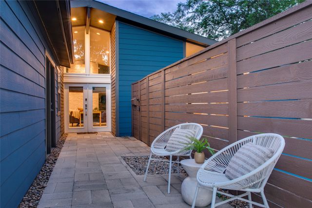 918 Glen Oaks Boulevard, Dallas, TX 75232