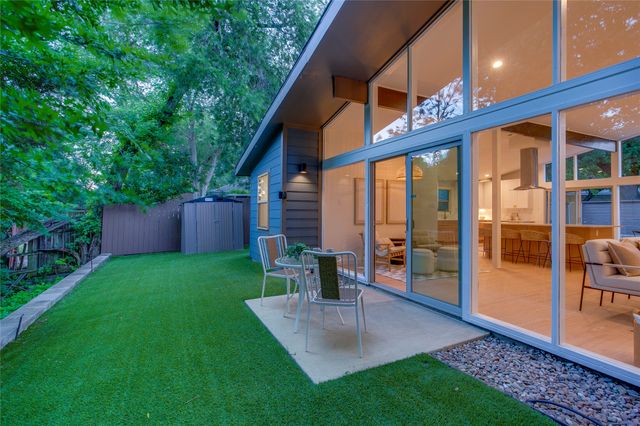 918 Glen Oaks Boulevard, Dallas, TX 75232