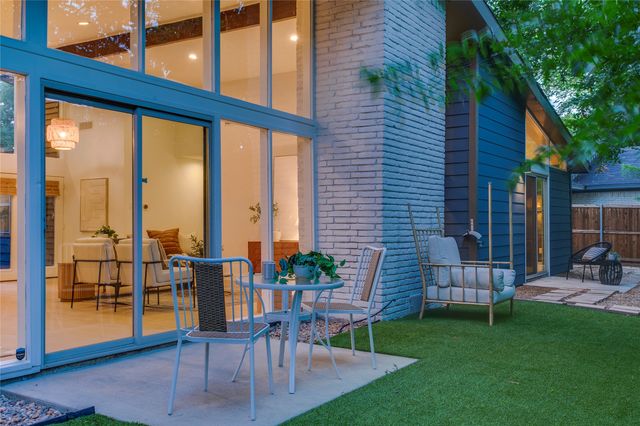 918 Glen Oaks Boulevard, Dallas, TX 75232