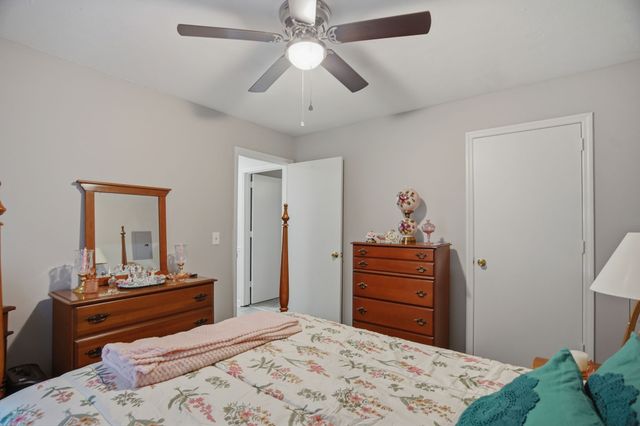 104 Gayla Ct, Portland, TN 37148