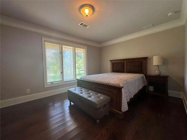 250 Cagle Road, Roswell, GA 30075