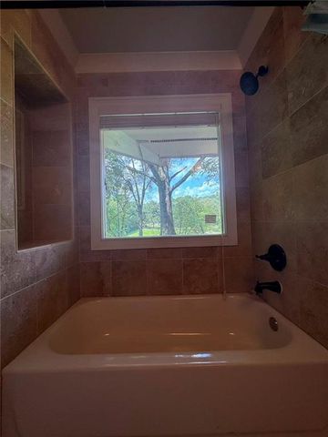 250 Cagle Road, Roswell, GA 30075