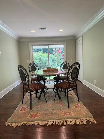 250 Cagle Road, Roswell, GA 30075