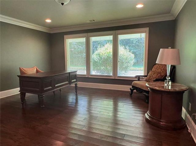 250 Cagle Road, Roswell, GA 30075