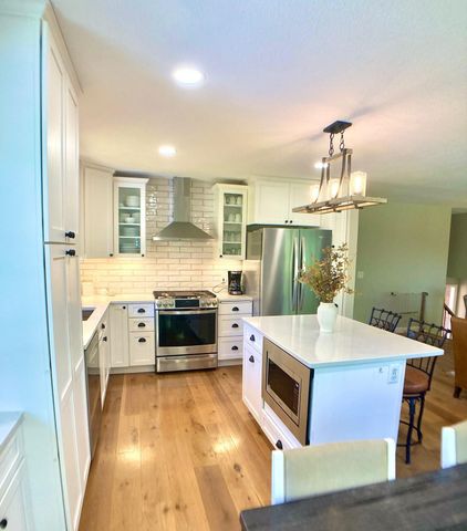 13601 Dan Patch Lane, Savage, MN 55378
