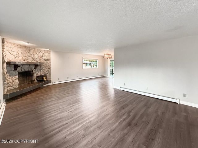 13131 Scottie Court, Anchorage, AK 99515
