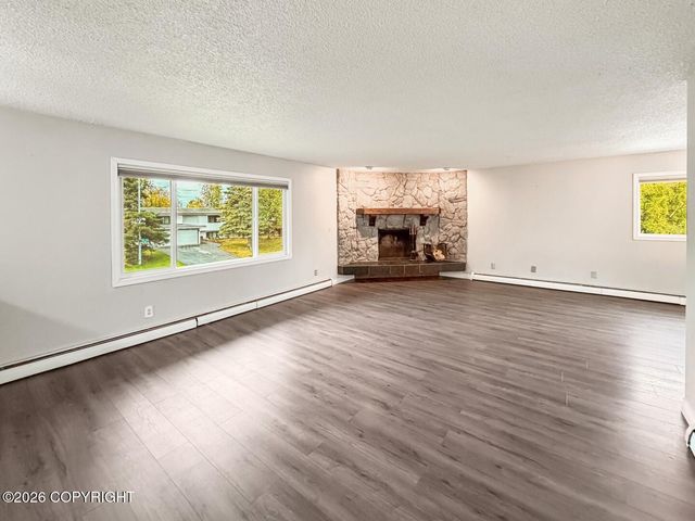 13131 Scottie Court, Anchorage, AK 99515