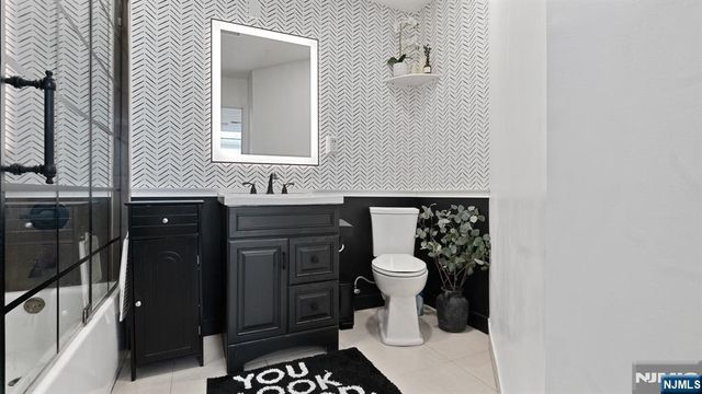 42 Triumph Court A, East Rutherford, NJ 07073