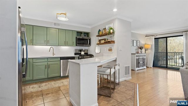 42 Triumph Court A, East Rutherford, NJ 07073
