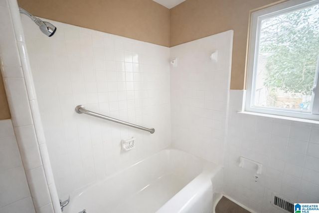 1782 49TH STREET, Birmingham, AL 35208