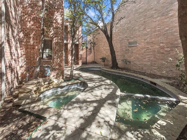 36 Clear Pond Drive, Frisco, TX 75034