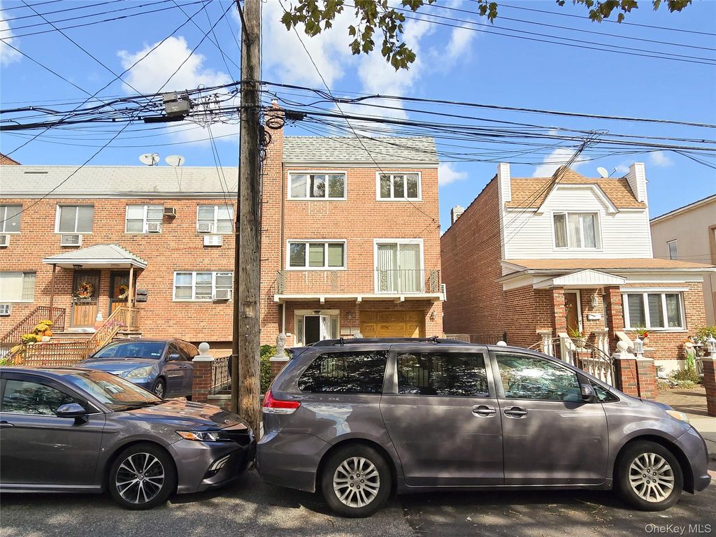 5927 71 Street, Maspeth, NY 11378