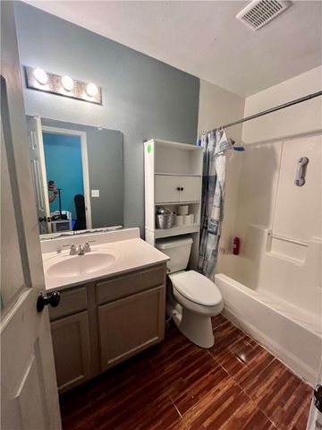 3101 Saskatchewan Dr, Corpus Christi, TX 78414